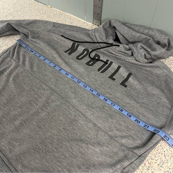 NOBULL Women’s Light Gray Hooded Sweatshirt Activewear Size M - Picture 4 of 6